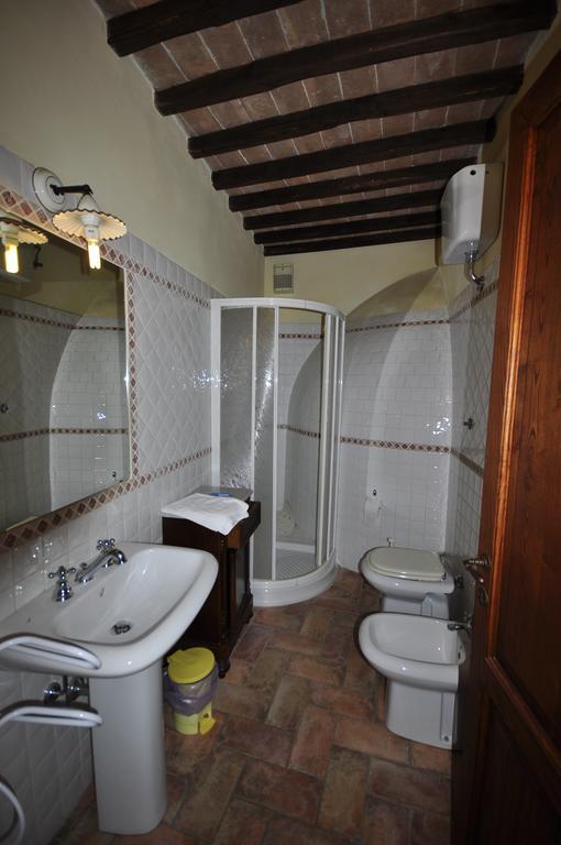 Villa La Rocca Della Magione Monteriggioni Zimmer foto